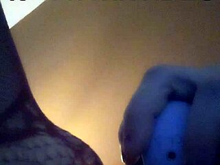 Leftyxlucci Fucking Her Pussy Hard While Masturbating As A Fat Bbw.