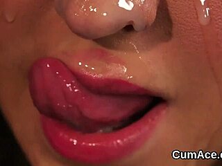 frisky looker gets jizz shot on her face, eating all the juice 😏