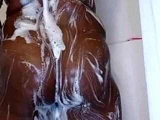 Ela tá toda molhada em solo ebony caseiro