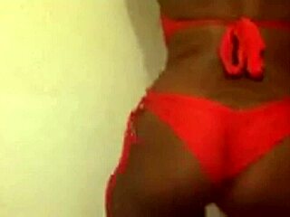 Trazcy Kush Twerks with Energetic Moves