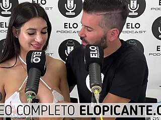 I, um, show my big natural tits in the spicy room