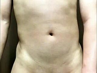 Look at this asian shaved pussy