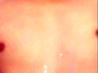 gay vietnamese guys show and give handjob live