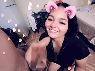 snap chat teen 18 sucking like crazy 😜