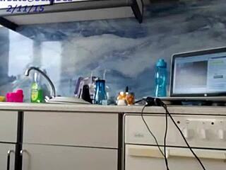 Watch Babe Sexydea squirt wildly during solo masturbation on live webcam! So sexy!