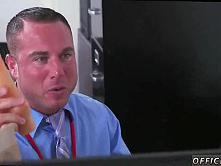 straight light skin dick dominates gay bonus hunt