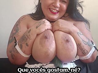 Mary Jhuana Eats Vegetables Through Her Pussy As Vegan Milf