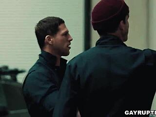 Brandon Anderson Gets Assfucked By Bodybuilder In Hardcore Anal Scene