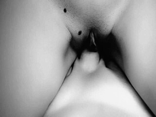 Intense orgasm pleasure in lesbian threesome