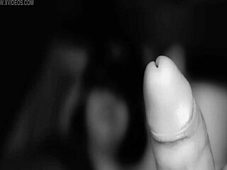 Intense orgasm pleasure in lesbian threesome