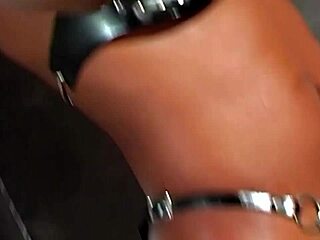 Fit chocolate beauty loves blowjob to big black cock