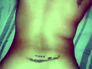 Soy una zorrita buscando vergas ricas para coger bien