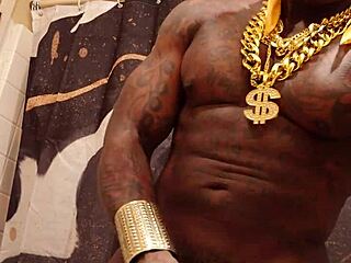 i worship huge bbc, jerking off to hallelujah johnson in hood royalty