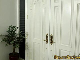 Real milf sucking cock in hardcore threesome