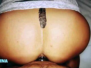 Yo, dia hisap saya dan minta doggy-style surprise! 😜