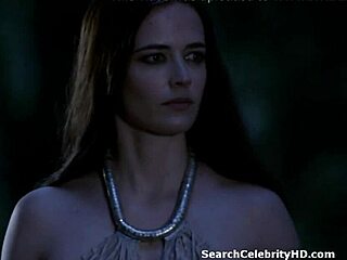 Eva Green在Camelot S01 2011中闪耀裸露场景