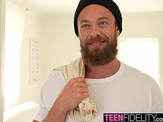 big dicked felon fucking teen amber's pussy hard?