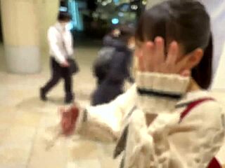 young hinata rides in homemade cowgirl session 😍