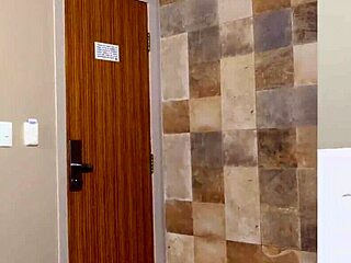 gaby maiia pays the makeup artist with her ass 😏