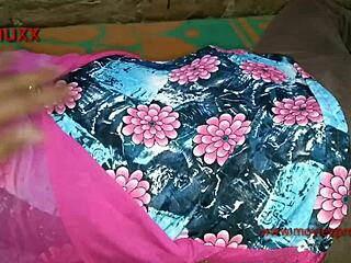 Girlfriend gets anal and pussy fucked close-up