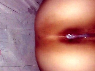 I fuck my maid and cum insid