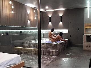 Wild Sex In Bathtub! Brunette Can't Handle Big Black Cock!