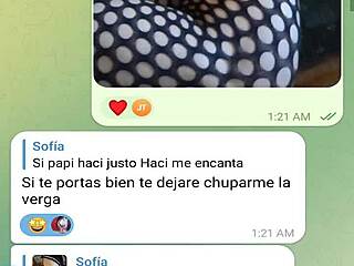 Linda Muestra Tetas Grandes en Chat Web 😏