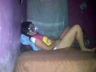 Amateurs on WEBCAM giving it with RHYTHM