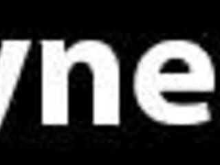 pelirroja atragantándose con polla, su deepthroat es puro fuego hoy