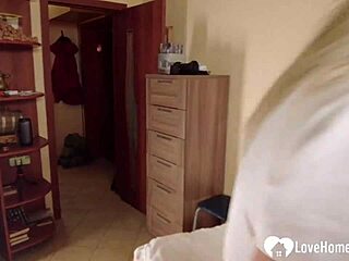 Her mouth sucks dicks in homemade scene