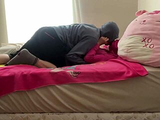 pinay quickie interrupted by a sudden phone call mid-action