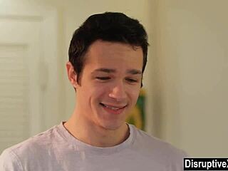 Closeted Guy Fucks Cooking Instructor