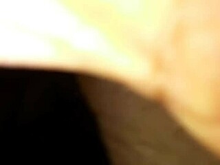 dandole en el culo a mi suegra otra ves