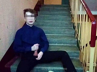 bisexual bodybuilder jerks off outdoors after school