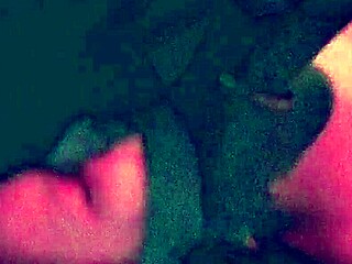 She loves rough fucking her pussy in amateur scenes