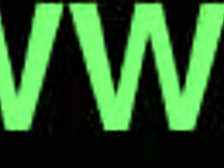 Em Nhung's Big Breasts on Display