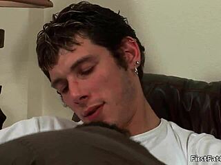 Sexy Gay Guys Fucking And Sucking!