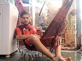 Homemade sex with at flakael in the hair