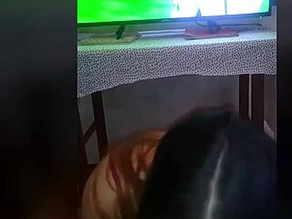 I fuck my stepsister during the game pov