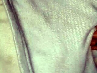 breast masturbation, so soft and beautiful, i love spreading