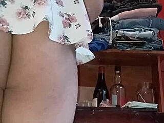 mi rico culito looks hot in this vestido 😍