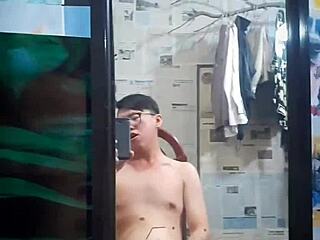 i am vietnam gay top suckin big cock with condom on