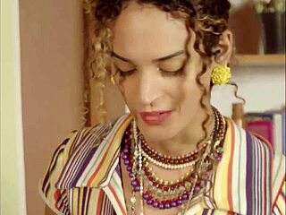 Wow, Sofie Lollipop and Em Vampira in wild anal action! What a sexy duo!