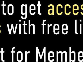 Кратка история за милф, която лиже сочната азиатска путка