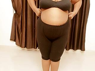 Sexy Indian Girl with Big Tits