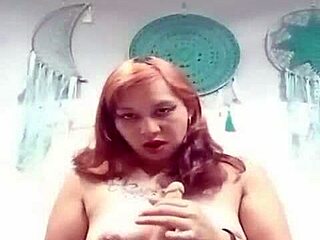 Dana Barzagli Masturbates Solo With Big Ass!