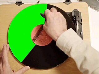 Rica Mujer Gets Horny With Monster Cock Orgasm!