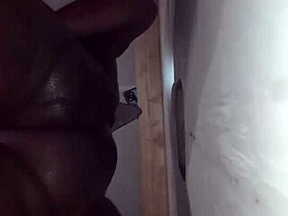 more views of hood milfs with that ass, thot in texas