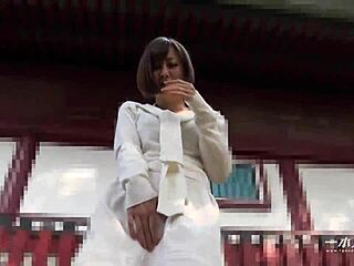 I take the smiling kozue aona on a POV hot spring trip