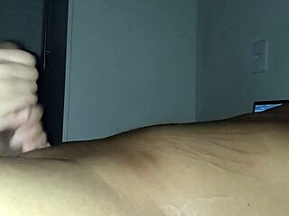 Getting Cream to Soften My Hands